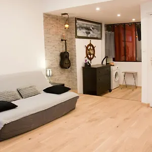 Le Poilu 40 M2 La Ciotat